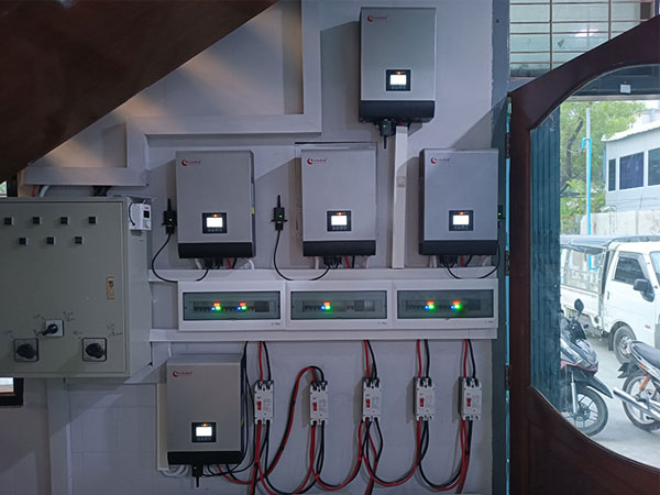 25KW Hybrid Solar Power Inverter For House In Kazakhstan